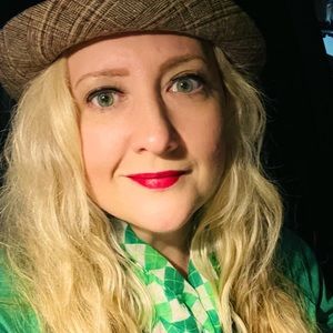 Meet your Posher, Kimberly